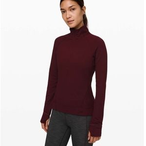 Lululemon Outrun the Elements 1/2 Zip Brand New 8